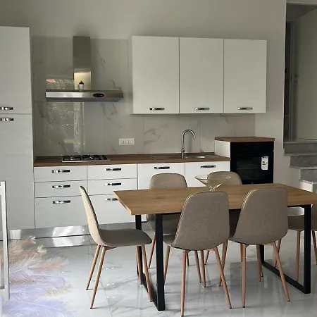 Dimora Ambrosio 108 Lägenhet